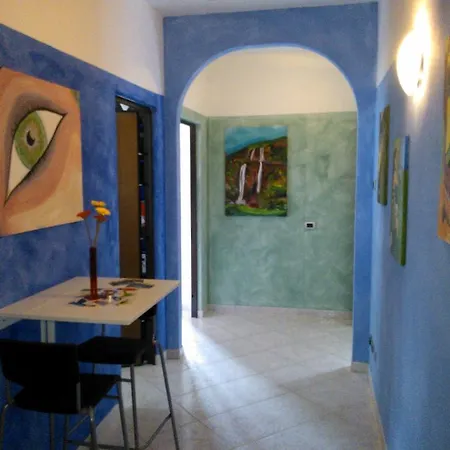 Valchiavenna - Foresteria Lombarda Con Parcheggio Privato Sul Posto! Apprezzata Gestione Familiare Dal 2012, Qualità-prezzo Top! Guest-house With Private Parking On Site! Appreciated Family Management Since 2012, Quality-price Top! Chiavenna